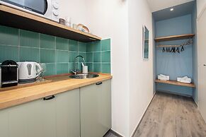 aMoneglia 2 minutes walk to the beach, PVT park