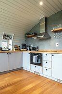 Sustainable 2BD Pod on Old Chalford Farm