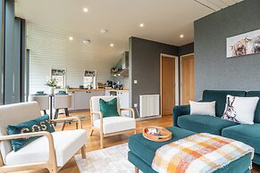 Sustainable 2BD Pod on Old Chalford Farm