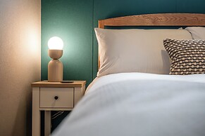 Sustainable 2BD Pod on Old Chalford Farm