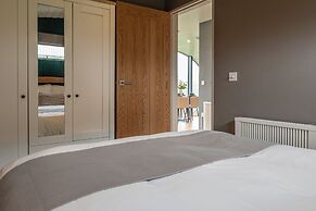 Sustainable 2BD Pod on Old Chalford Farm