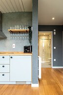 Sustainable 2BD Pod on Old Chalford Farm