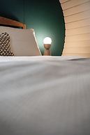 Sustainable 2BD Pod on Old Chalford Farm