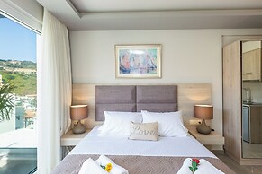 Akrogiali Apartments by Checkin