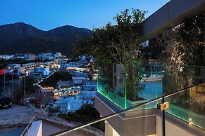 Akrogiali Apartments by Checkin