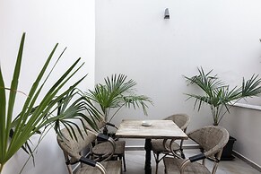 Akrogiali Apartments by Checkin