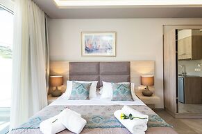 Akrogiali Apartments by Checkin