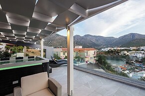 Akrogiali Apartments by Checkin