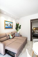 Akrogiali Apartments