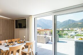 Akrogiali Apartments by Checkin