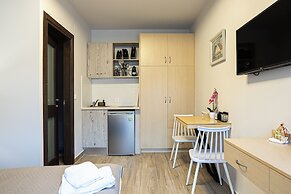 Akrogiali Apartments by Checkin