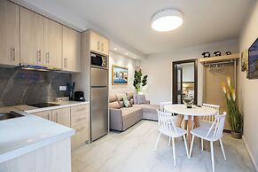 Akrogiali Apartments