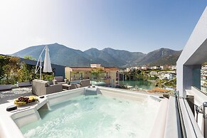 Akrogiali Apartments by Checkin