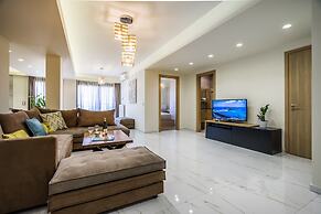 Le Mar Luxury Apartments by Checkin