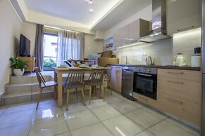 Le Mar Luxury Apartments by Checkin