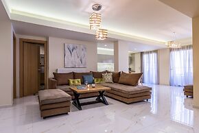 Le Mar Luxury Apartments by Checkin