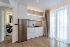 Le Mar Luxury Apartments by Checkin