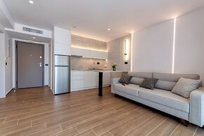 Le Mar Luxury Apartments by Checkin