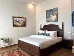 The Ridge House - A Villa Community