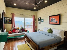 The Ridge House - A Villa Community