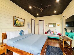 The Ridge House - A Villa Community