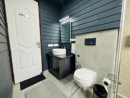 The Ridge House - A Villa Community