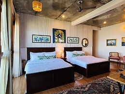 The Ridge House - A Villa Community