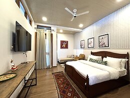 The Ridge House - A Villa Community