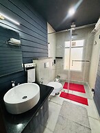 The Ridge House - A Villa Community