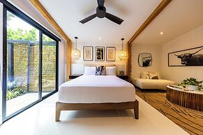 Wanderust Suites