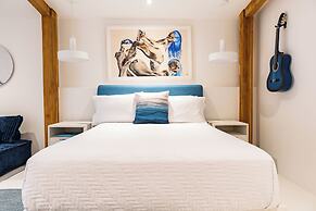 Wanderust Suites