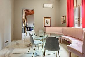 Regina House by MMega