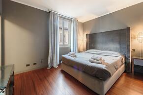 Regina House by MMega