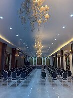 HOTEL M PLAZA MANDARMANI