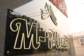 HOTEL M PLAZA MANDARMANI