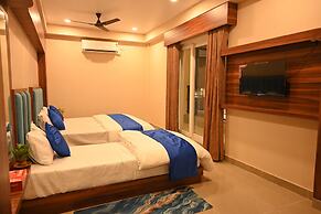 HOTEL M PLAZA MANDARMANI