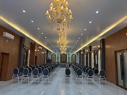 HOTEL M PLAZA MANDARMANI