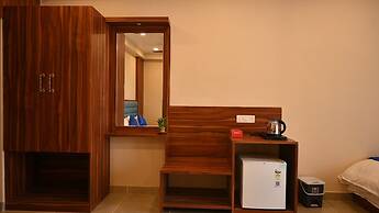 HOTEL M PLAZA MANDARMANI