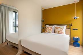 Montmartre Paris Suite
