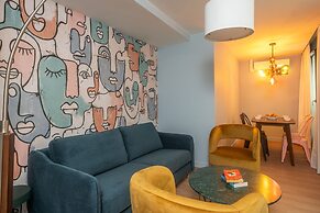 Montmartre Paris Suite