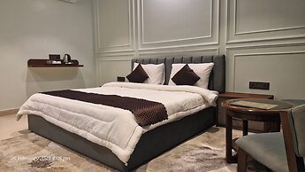 The Gooseneck Hotel and Restaurant