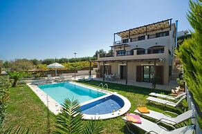 Villa Orsalia With Private Pool