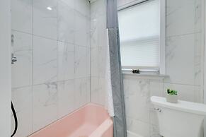 Walk to Roger Williams Park: Apt in Providence!