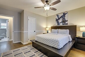 2 Mi to Midtown: Chic Apartment in Atlanta!