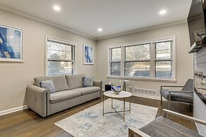 2 Mi to Midtown: Chic Apartment in Atlanta!