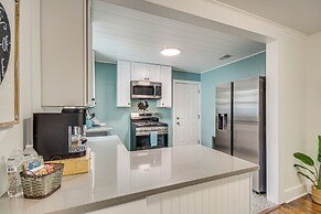 Home <1 Mi to Gulfport Beach: Remote Work Friendly