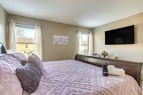 17 Mi to Columbus: Pickerington Home w/ Fire Pit!
