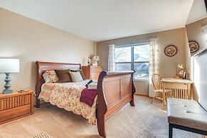 17 Mi to Columbus: Pickerington Home w/ Fire Pit!