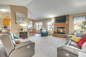 17 Mi to Columbus: Pickerington Home w/ Fire Pit!