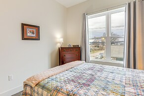 Balconies: Walkable Southside Chattanooga Condo!